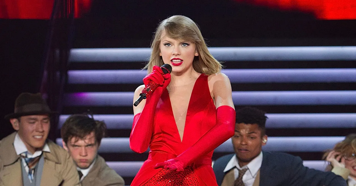 Taylor Swift propels UK vinyl sales past CDs for first time in 35 years