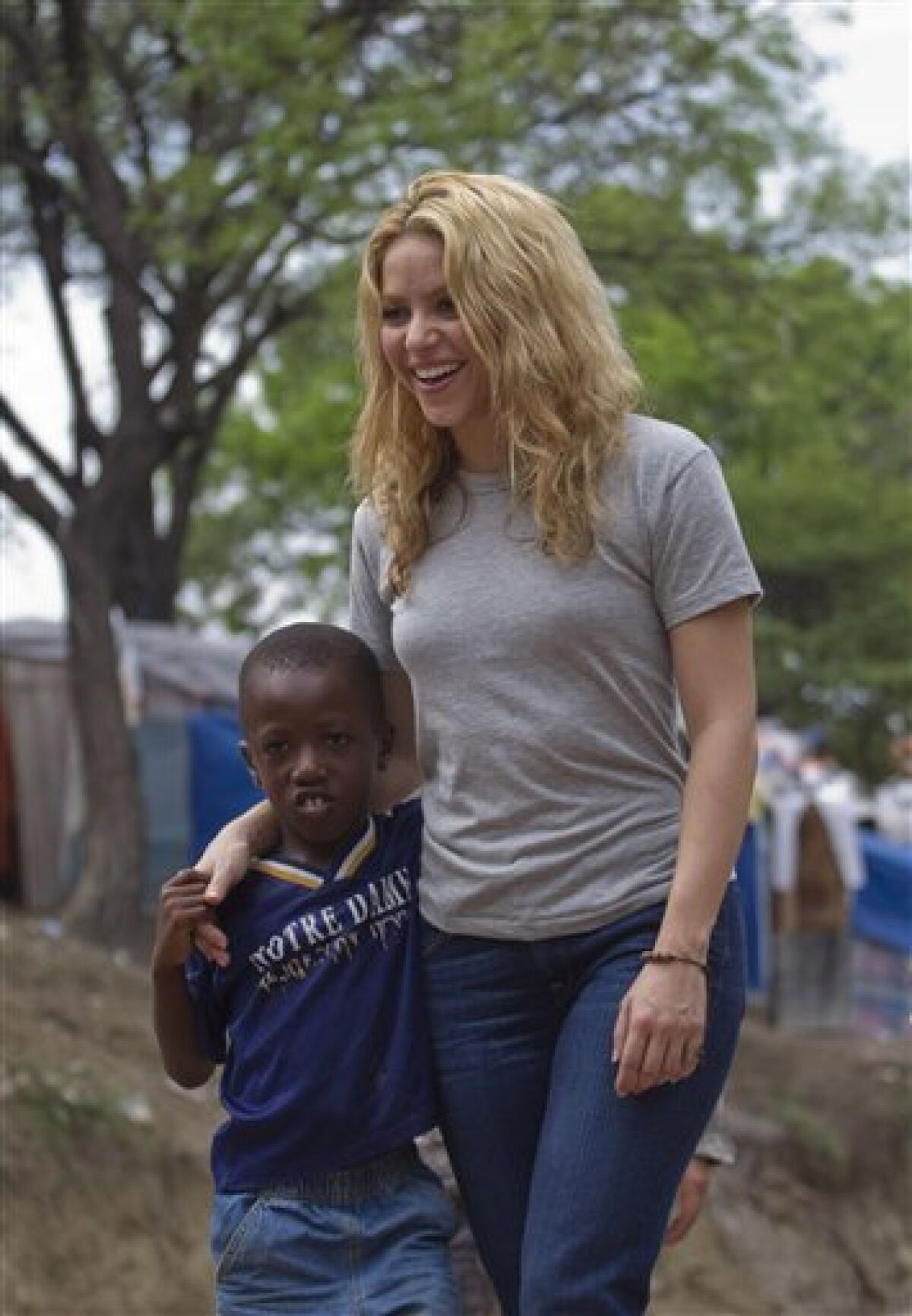 SHAKIRA TO BUILD NEW SCHOOL IN HAITI