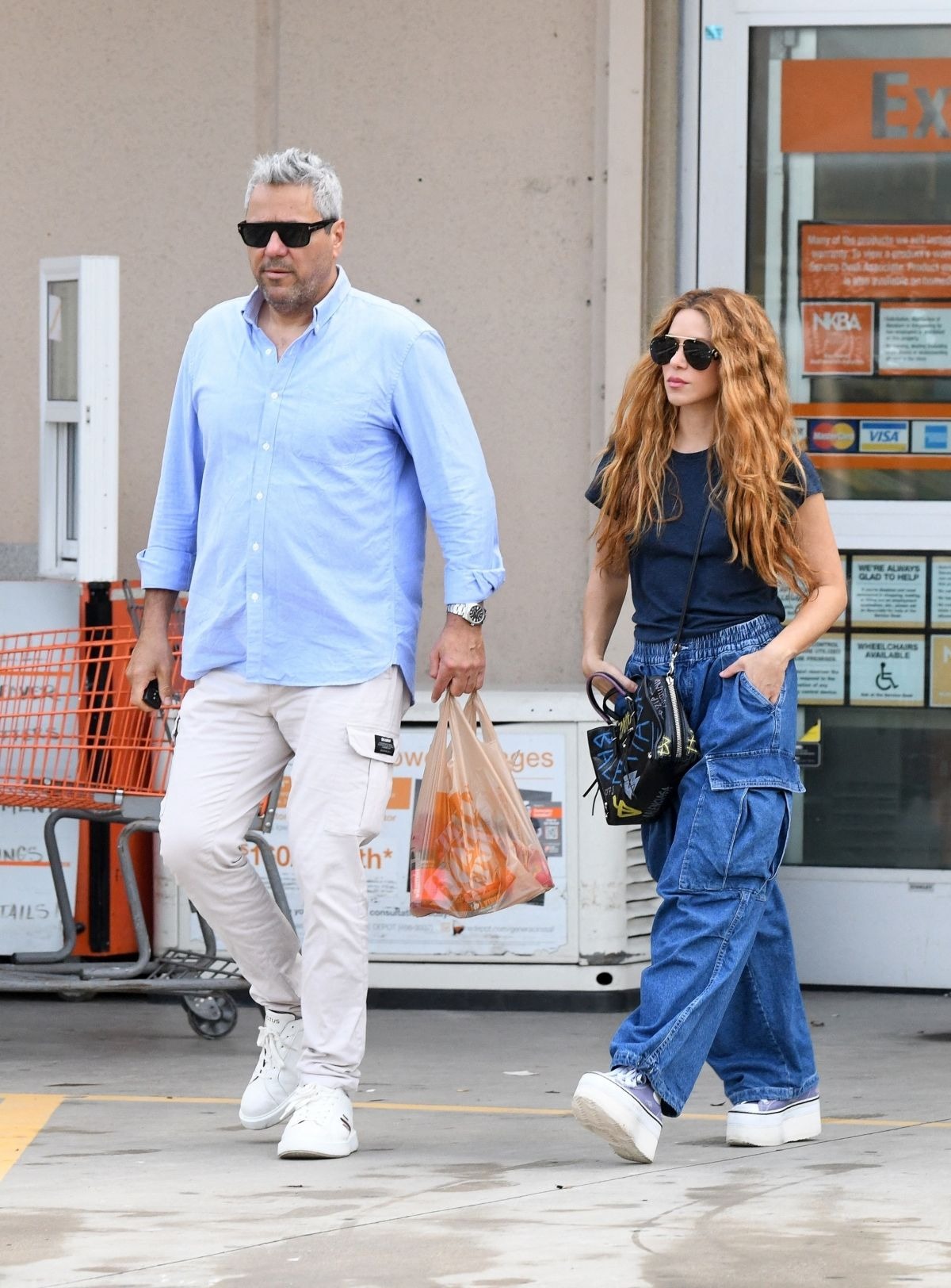 SHAKIRA Shopping at Home Depot with Her Brother in Miami