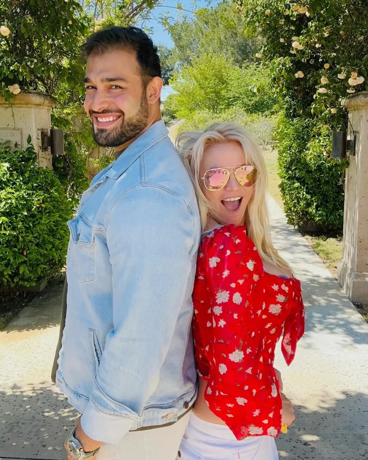 Sam Asghari pokes fun at hiding from paparazzi following Britney Spears divorce news