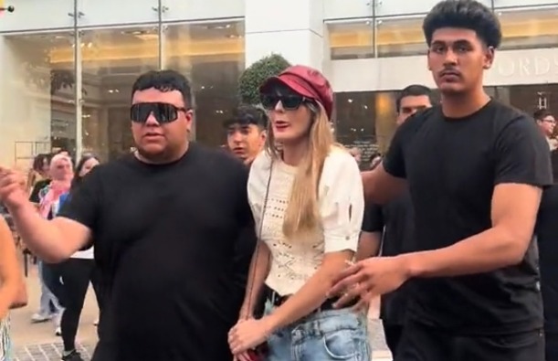 Taylor Swift lookalike Ashley Leechin escorted out of LA shop for pretending to be the singer