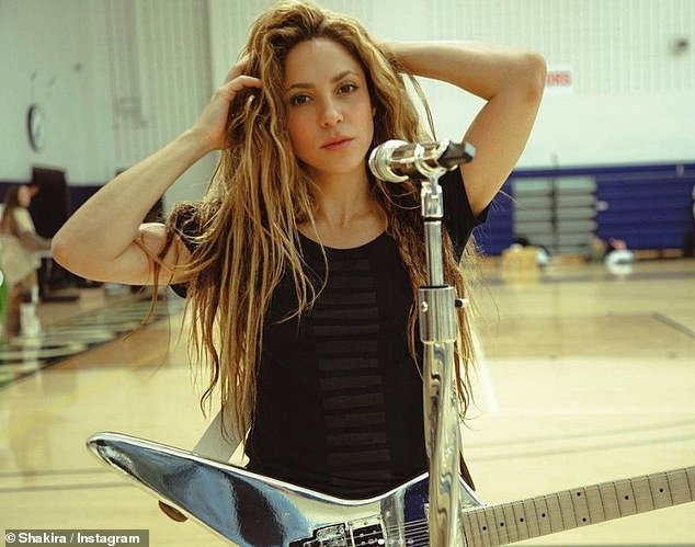 Her hips don’t lie! Shakira, 46, poses with her legs behind her head during intense rehearsals ahead of upcoming VMAs performance