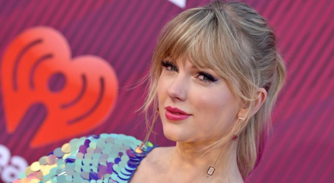 10 Hobbies of Highly Famed Singer Taylor Swift Outside of Her Music World