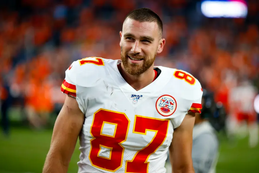 Taylor Swift and Travis Kelce ‘talk every day’: He is ‘completely smitten’