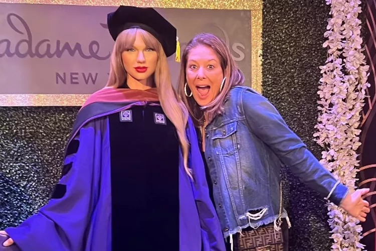 Patrick Mahomes’ Mom Jokes She ‘Finally’ Met Taylor Swift During Trip to Madame Tussauds