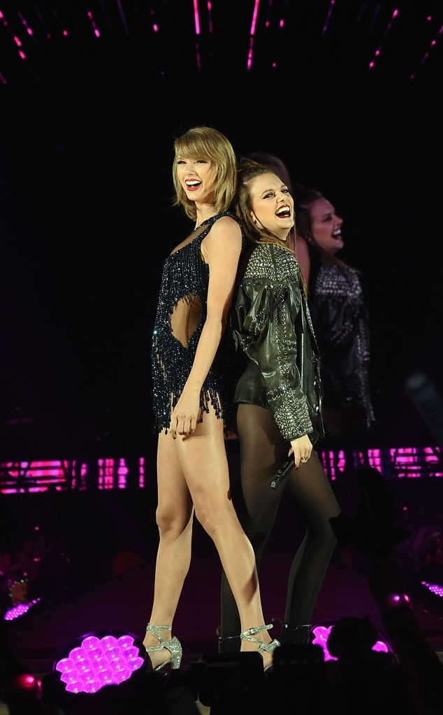 Taylor Swift Busts Out Some Interesting Dance Moves While Performing ”Talking Body” With Tove Lo