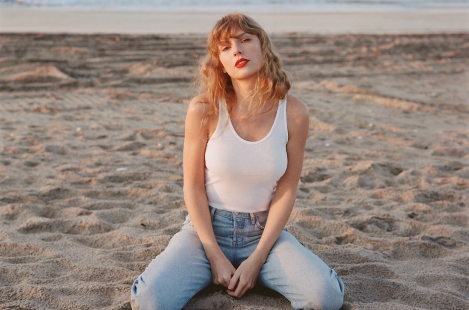 Taylor Swift Extends Artist 100 No. 1 Record, Jung Kook & Jimmy Buffett Make Moves in Top 10