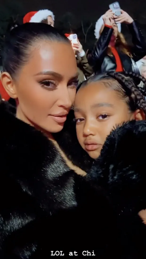 CHICAG-OH NO Kim Kardashian’s daughter Chicago, 5, looks close to tears at concert as fans divided over parenting decision