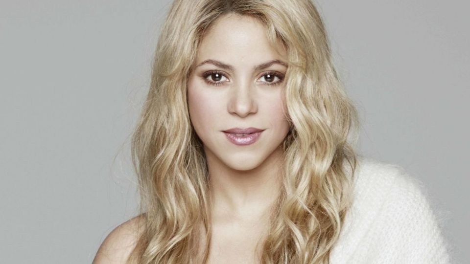 Panelist claims Shakira is starting to ‘look a little bit ridiculous’