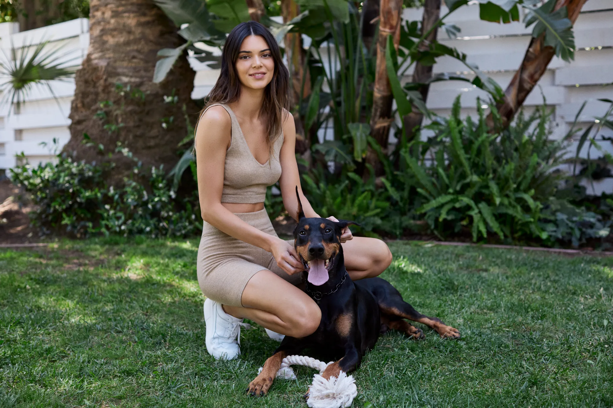 Kendall Jenner’s Favorite Summer Basics Will Go on Sale for 72 Hours