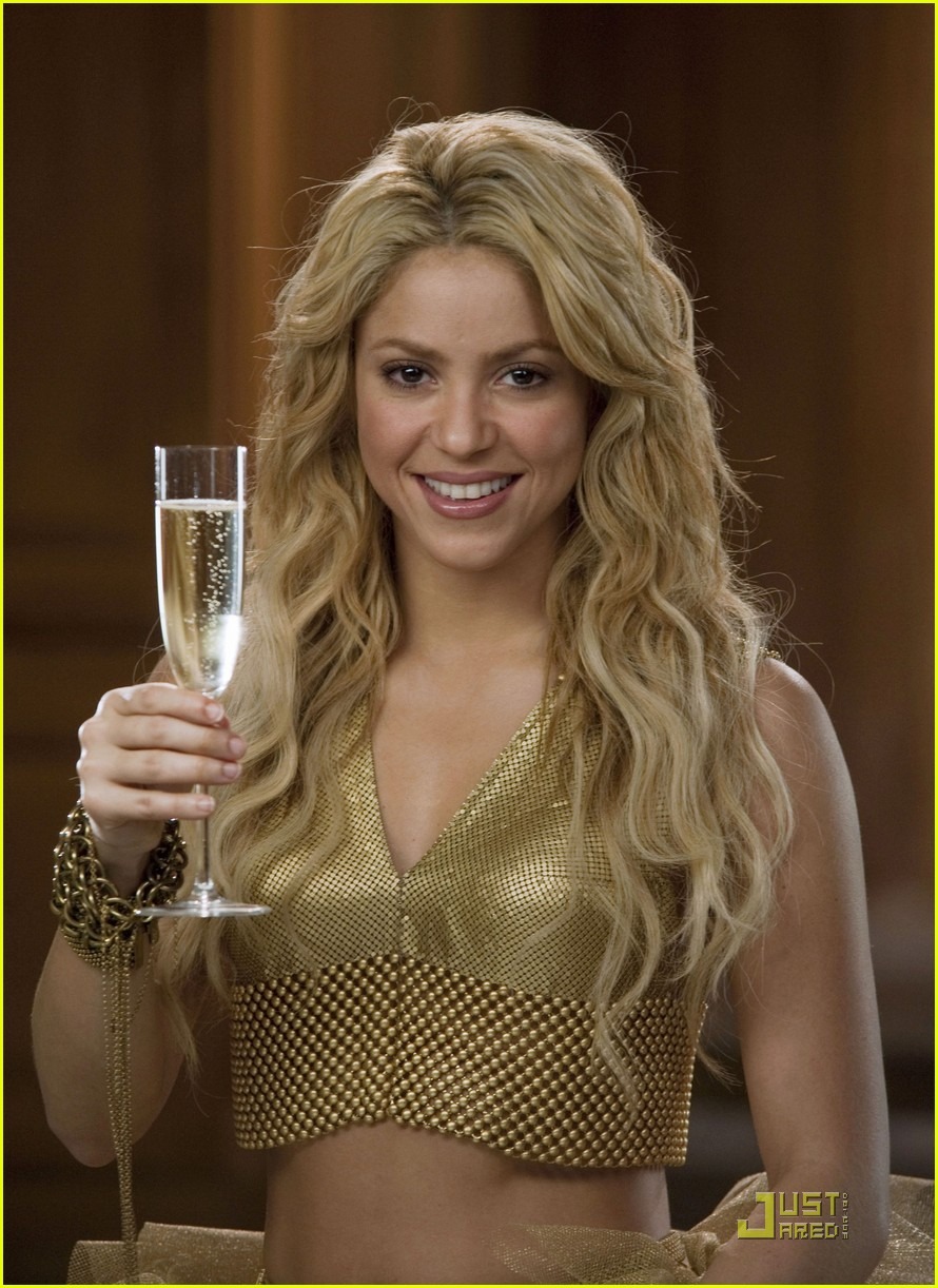 Shakira promotes Spanish drink ‘Cava’ in this year’s Christmas commercial of Freixenet