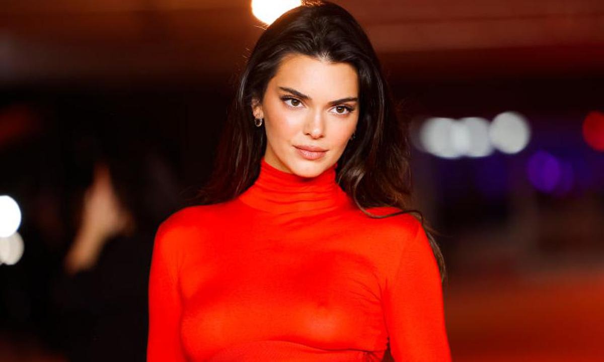 KENDALL JENNER SHARES HIGHLIGHTS OF HER NEW YEAR’S IN BARBADOS