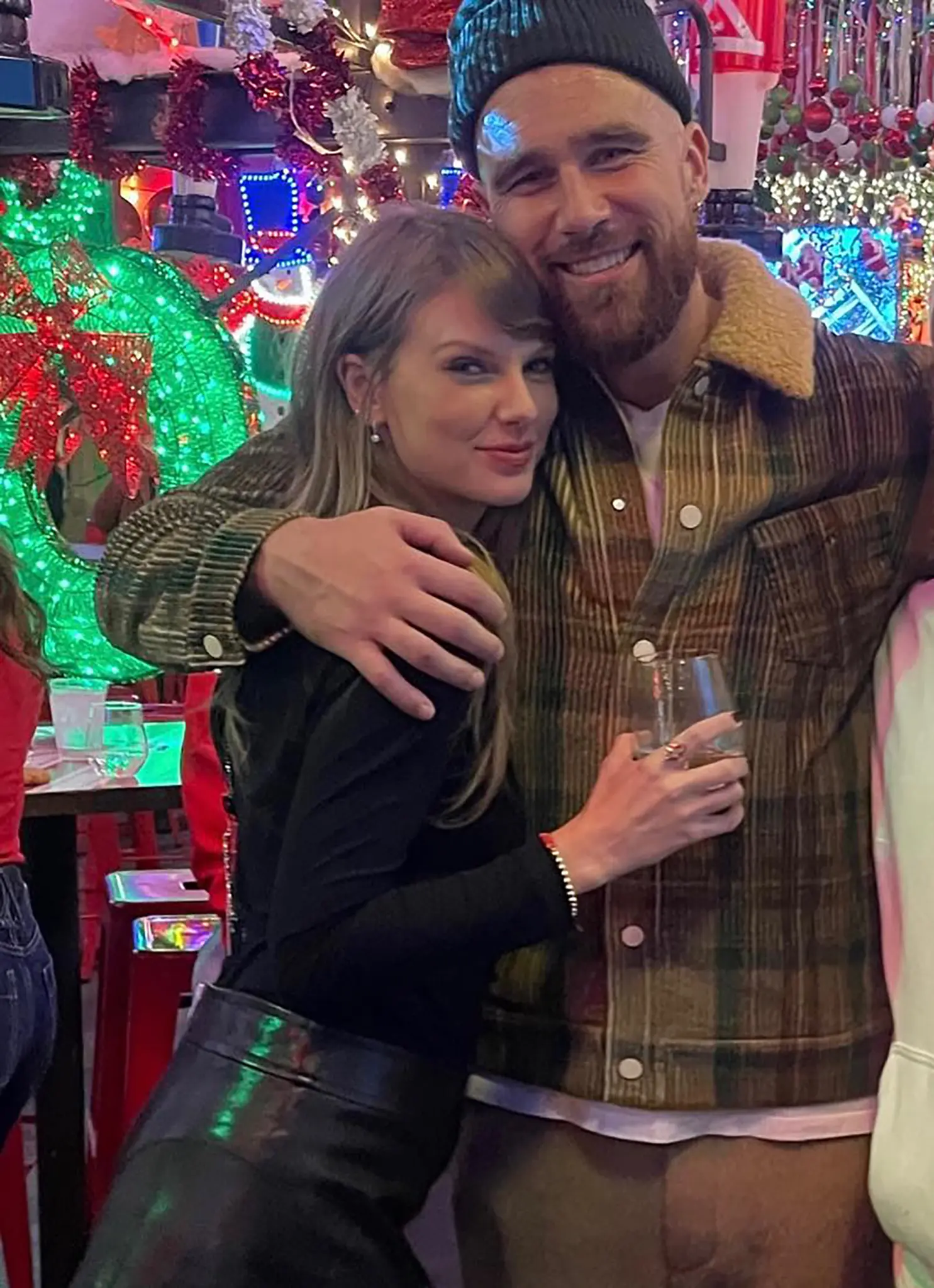 Taylor Swift and Travis Kelce plan to get engaged this summer: sources