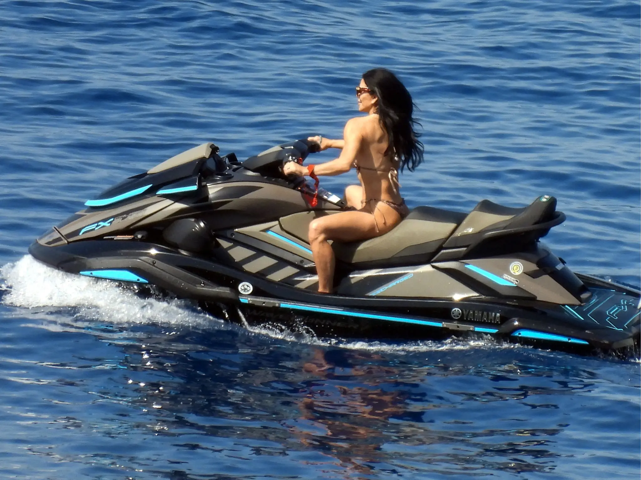 Lauren Sánchez goes jet skiing with Jeff Bezos and Kim Kardashian while hanging out on mega yacht in Greece