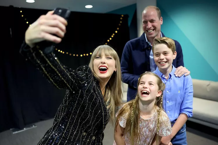 Royal Swifties! Prince William, George and Charlotte Snap Backstage Selfie with Taylor Swift: ‘A Great Evening’