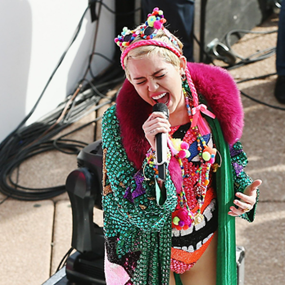 Miley Cyrus’ Awe-Inspiring Etta James Cover Shows Her Mᴀssive Range