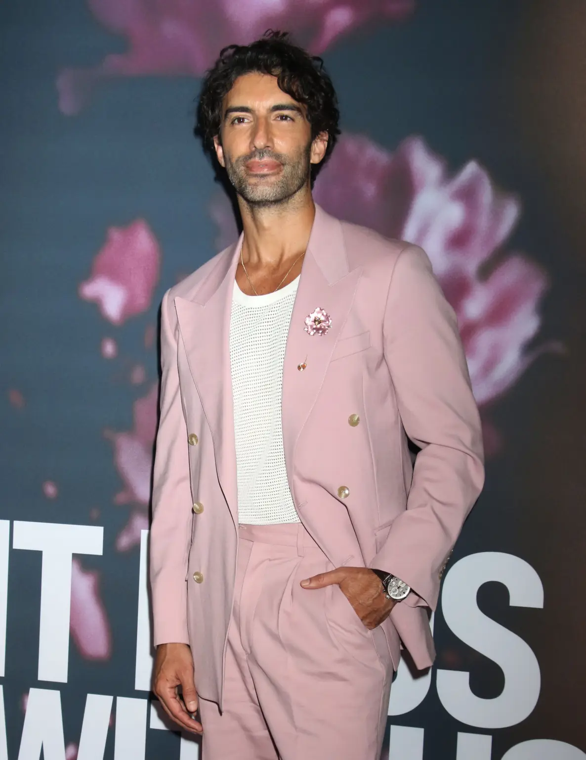 Justin Baldoni hires PR crisis manager amid rumors of feud with Blake Lively on ‘It Ends With Us’ set: report