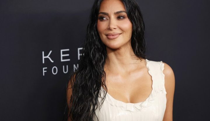 Kim Kardashian visits Menendez brothers in prison; discover her fight for prison reform